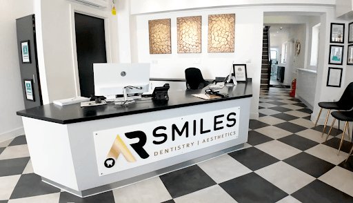 AR Smiles - Implants, Invisalign and Cosmetic Dentistry logo